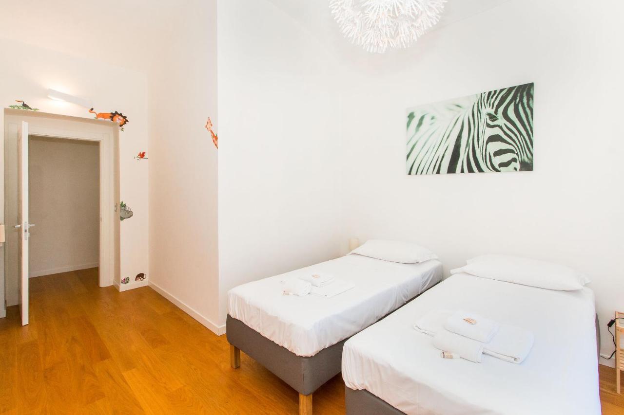 Porta Nuova & Parco Del Valentino Roomy Flat Torino Kültér fotó